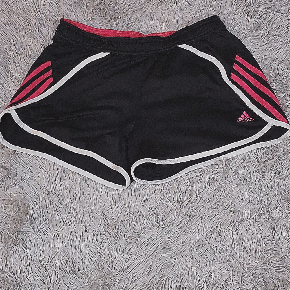 Addis gym shorts black and pink